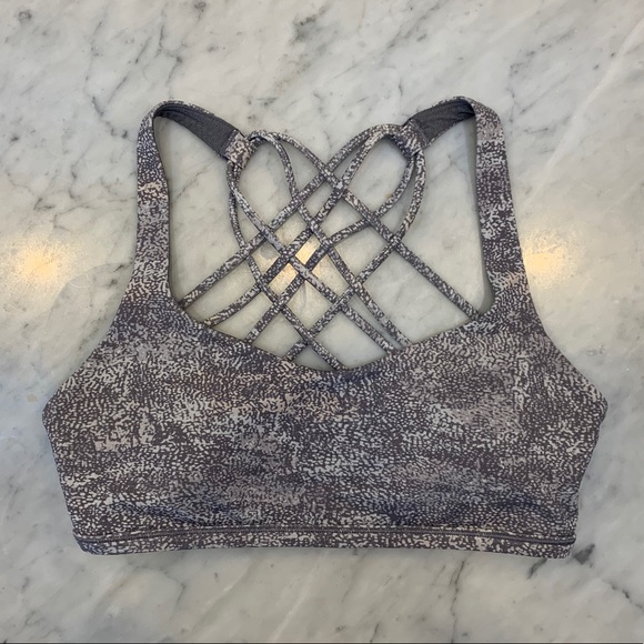 lululemon athletica Other - Lululemon free to be wild sports bra